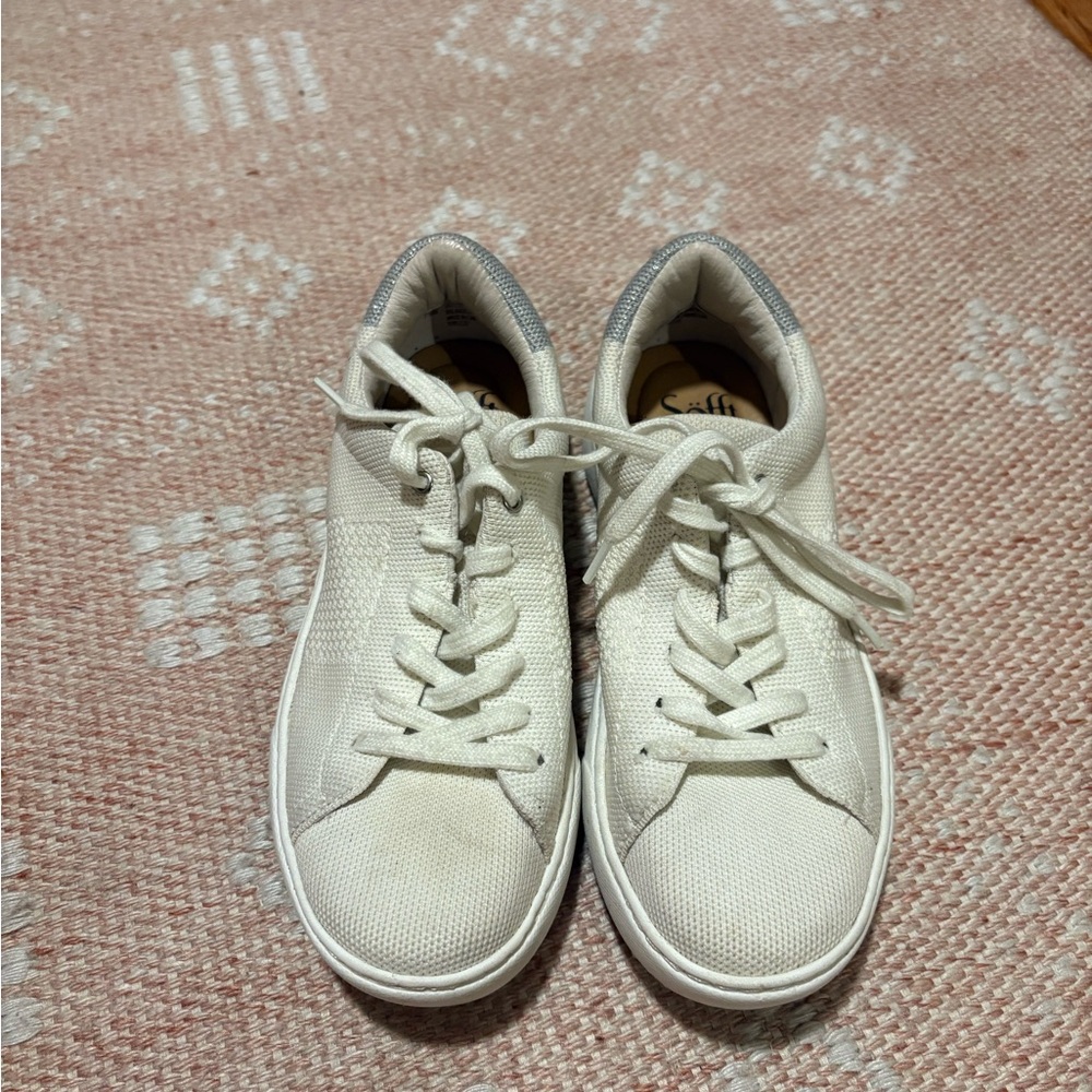 Sofft Women's Cream Knit Lace-Up Sneakers